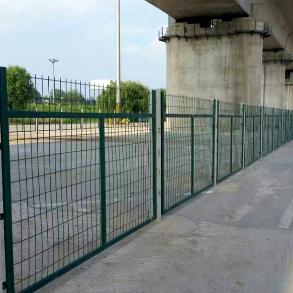 高速鐵路護欄網-防護柵欄8002圖片4