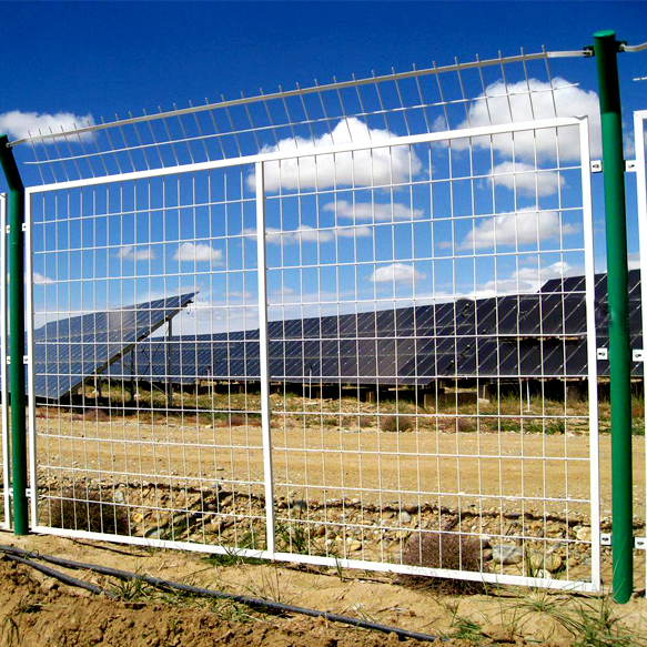光伏電站圍網圖片1 光伏電站圍網圖片1