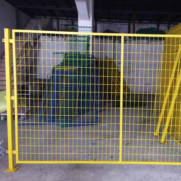 車間用隔離網(wǎng) 公路鐵路護(hù)欄網(wǎng)廠家供應(yīng)圖片1 車間用隔離網(wǎng) 公路鐵路護(hù)欄網(wǎng)廠家供應(yīng)圖片1