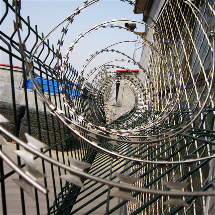 監獄刀刺網圖片3