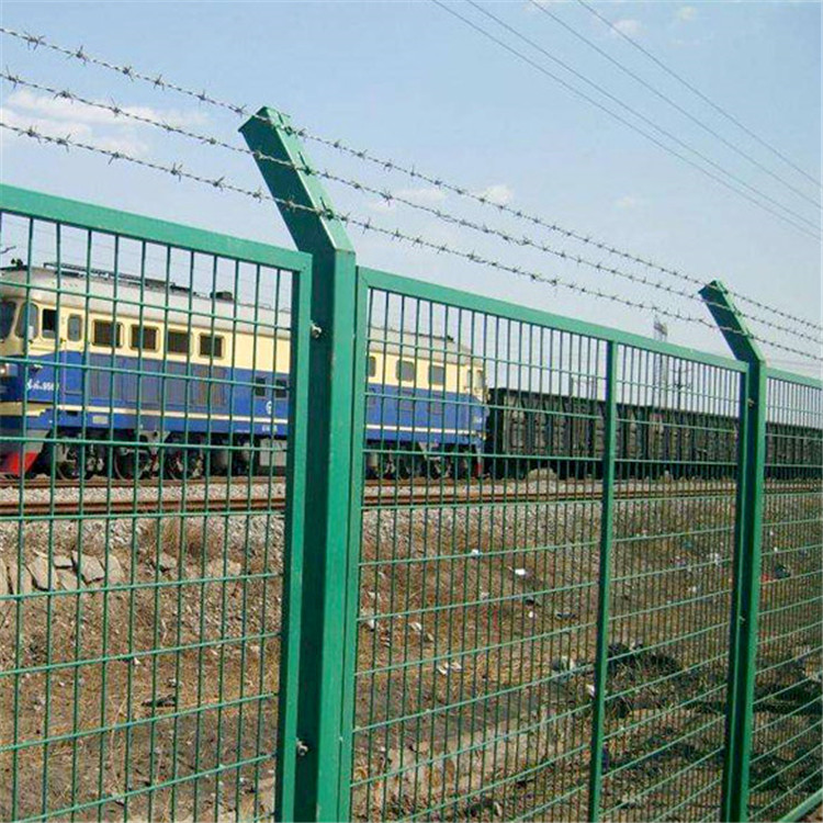 焊接網隔離柵圖片2 焊接網隔離柵圖片2