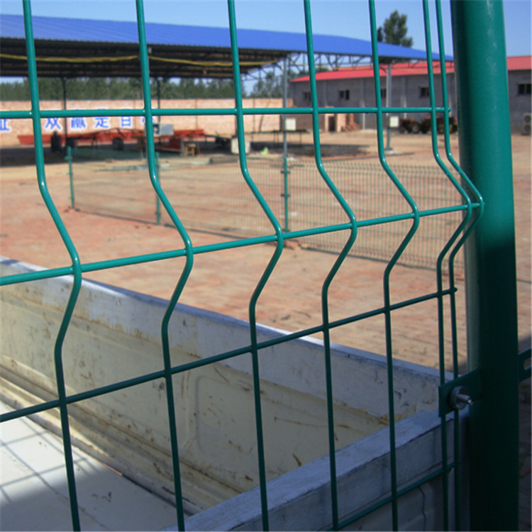 圈地雙邊絲護欄網圖片3 圈地雙邊絲護欄網圖片3