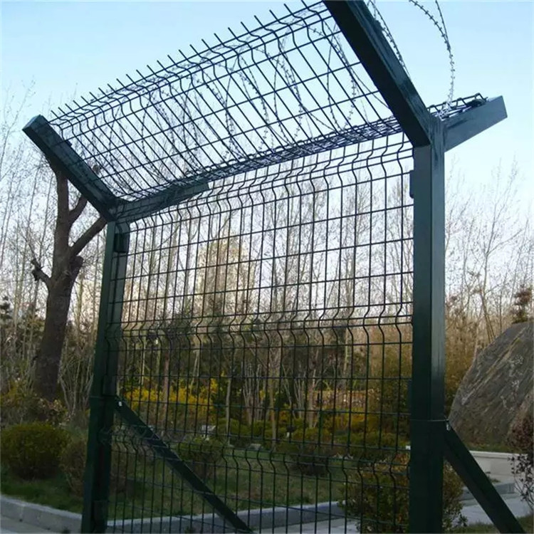 熱浸鋅飛機場護欄網圖片2