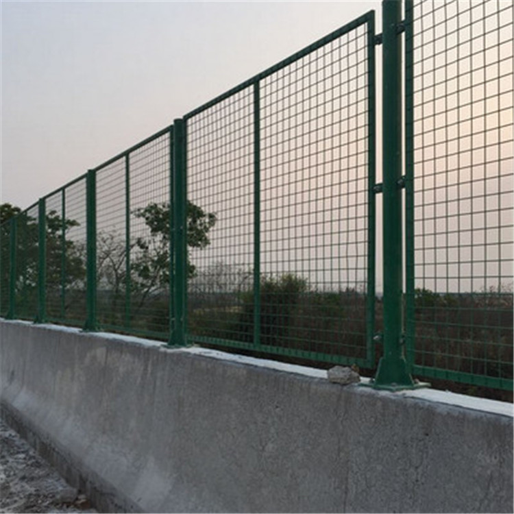 橋梁防拋網施工圖片2 橋梁防拋網施工圖片2