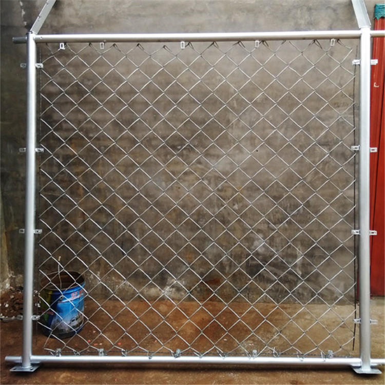 熱鍍鋅勾花網護欄圖片4 熱鍍鋅勾花網護欄圖片4