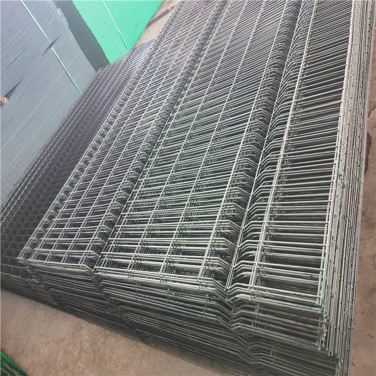 監(jiān)獄機(jī)場Y型護(hù)欄網(wǎng)圖片4 監(jiān)獄機(jī)場Y型護(hù)欄網(wǎng)圖片4